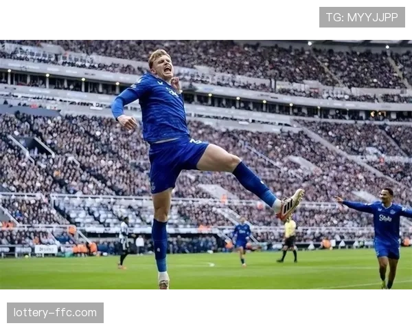 纽卡斯尔4-1大胜西汉姆联,伊萨克上演帽子戏法 纽卡斯尔4-1大胜西汉姆联,伊萨克上演帽子戏法